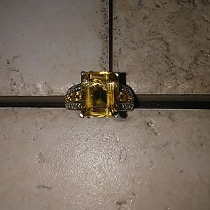 Topaz ring